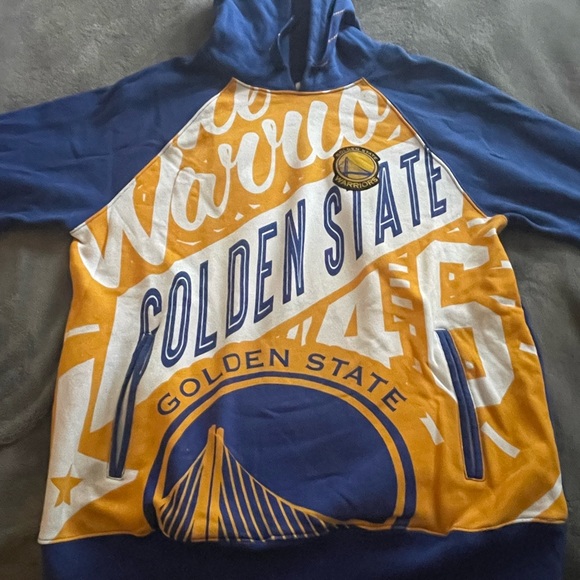 NEVER WORN Golden State Warriors hoodie-NBA - Picture 2 of 4